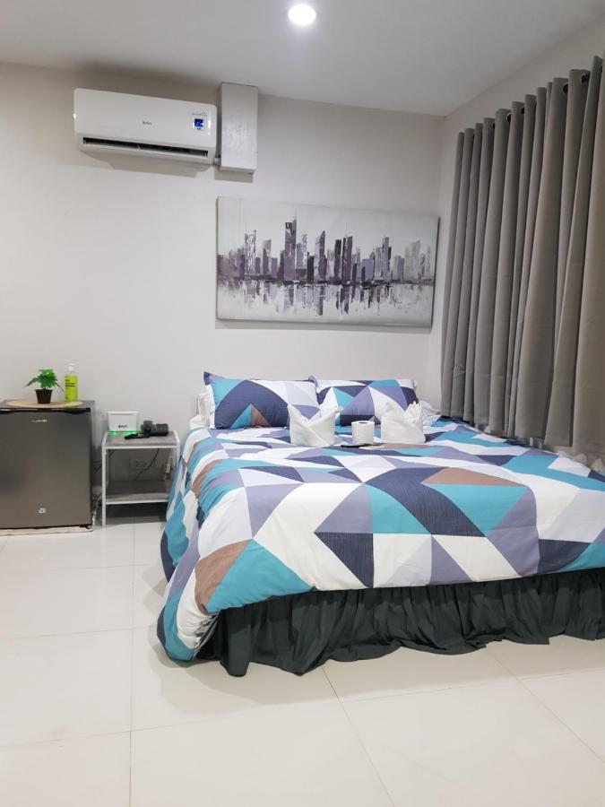 Skymagz 812 At Cityscape Residences Bacolod Bagian luar foto