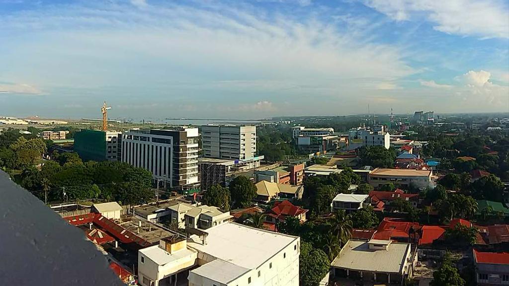 Skymagz 812 At Cityscape Residences Bacolod Bagian luar foto