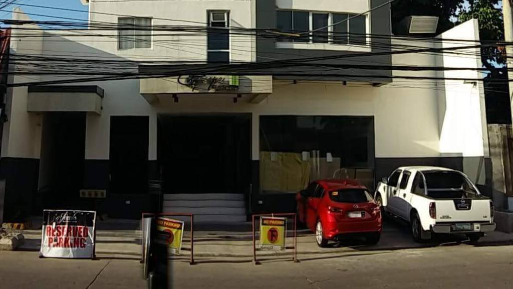Skymagz 812 At Cityscape Residences Bacolod Bagian luar foto